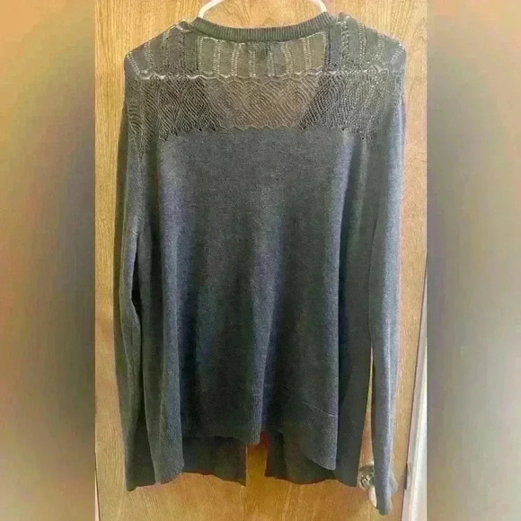 Eddie Bauer Gray Cardigan with Faux Gemstone Buttons and Patterned Top XL - Picture 3 of 11